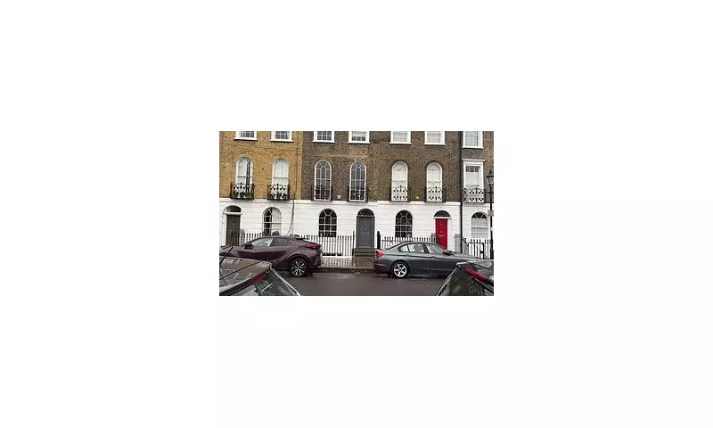 London Lawyer Forced to Repaint £2.6m Black Townhouse in Heritage Row