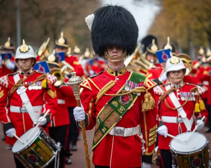 London's Weekend of Reflection and Celebration in Powerful Photos