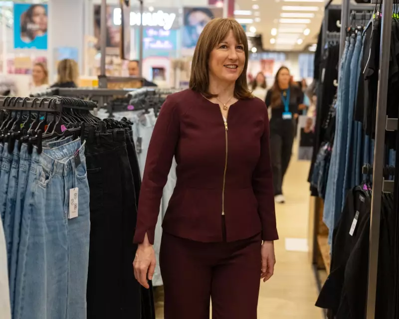 Millions Get Pay Rise as UK Minimum Wage Increases to £12.71