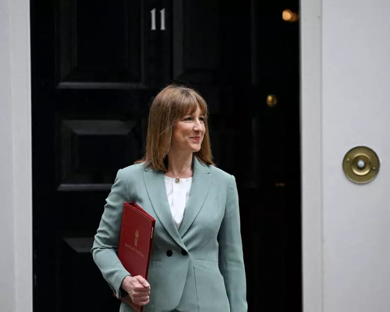 Reeves to Axe Heat Pump Subsidies for Thousands in Budget Energy Plan