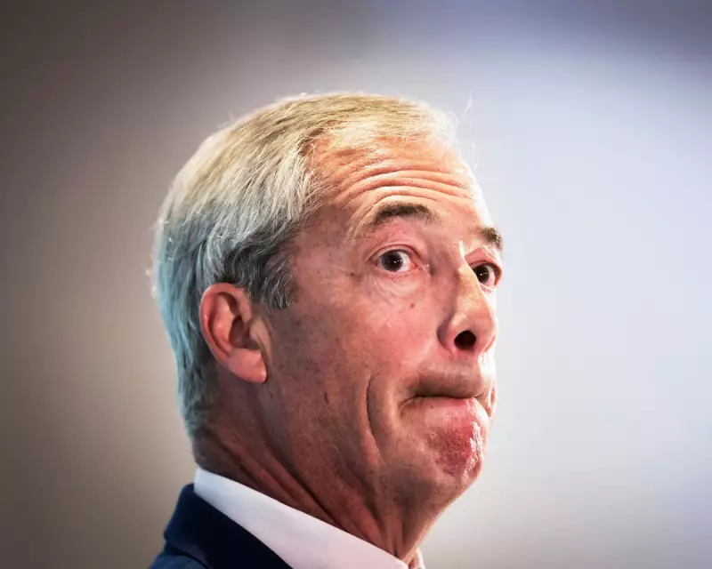 Starmer Demands Farage Apology Over School Racism Claims