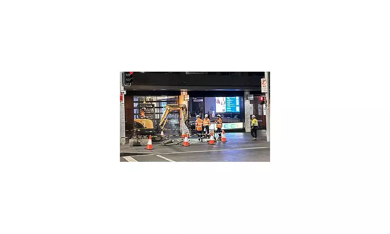 Sydney Street Photo Sparks UK-Style Debate on Work Efficiency