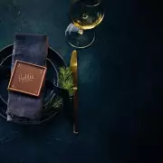 Aldi Shoppers 'Running' for £5 Edible Christmas Place Settings