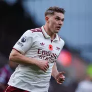 Arsenal's Gyokeres Transfer Blow: Knee Injury Threatens Record-Breaking Move