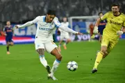 Aubameyang's Brace Punishes Pope Error as Marseille Snatch 2-1 Win