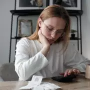 Bank of England Holds Interest Rates at 5.25% - What This Means for Your Wallet