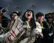 COP30 Final Push: Deal on Fossil Fuel Roadmap Hangs in Balance