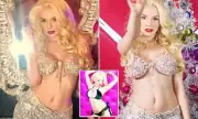 Courtney Stodden's 2016 Christmas Music Video Resurfaces With Festive Flirtation