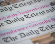 Daily Mail Owner Strikes £500m Deal for Telegraph Titles
