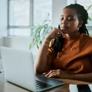 DWP's 24 Universal Credit Payments Under Scrutiny As Thousands Face Payment Disruption