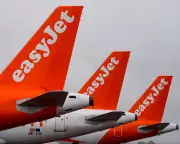 EasyJet Profits Soar 9% as Holidays Division Offsets Airline Challenges