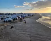 Gaza's Displaced Face Harsh Winter in Makeshift Coastal Camps