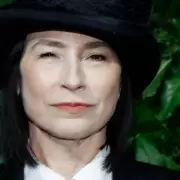 Gilmore Girls Book Adaptation Finally Happening: Beloved Series Gets New Chapter