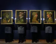 Global Lens: From Hong Kong Tragedy to Windsor's Christmas Preparations