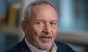 Harvard Professor Larry Summers' Epstein Emails Reveal Romantic Advice
