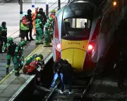 Heroic Rail Worker Fights for Life After 15 Minutes of Terror on UK Tracks