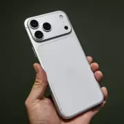 iPhone 17 Hits 'Lowest Ever' Price Under £30/Month Ahead of Black Friday