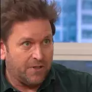 James Martin's 'key' tip for perfect crispy Christmas roast potatoes