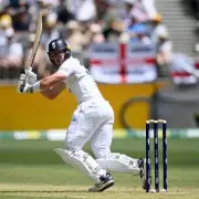 Jamie Smith's DRS Blunder Costs England in Tense Ashes Test