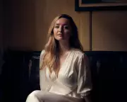 Lucy Steeds' 'The Artist' Wins Waterstones Book of the Year 2025