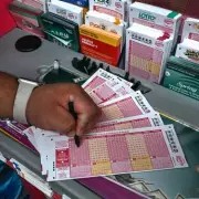 Man Wins £760,000 on Scratchcard Left by Another Customer