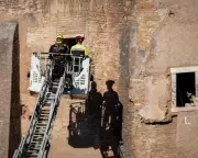 Manslaughter Investigation Launched After Worker Dies in Roman Tower Collapse