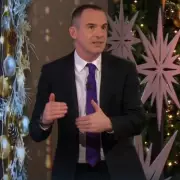 Martin Lewis Dispels Major Consumer Rights Myths for Christmas Shoppers