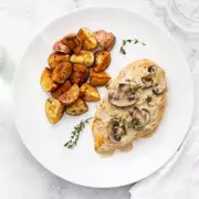 Mary Berry's 'Creamy' Stuffed Chicken: A 25-Minute Family Feast