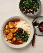 Meera Sodha's Updated Massaman Tofu Curry: A 2025 Shortcut Recipe