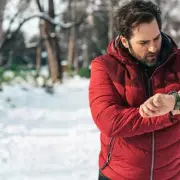 Met Office's 5-Minute Rule: UK Braces for Snow and Ice Disruption