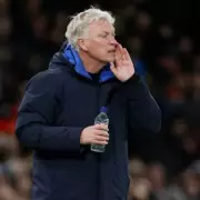 Moyes 'Surprised' by Gueye Red Card After Everton Teammate Slap