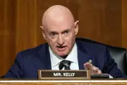 Pentagon Investigates Senator Kelly Over Military Orders Video