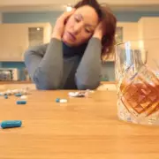 Pharmacist's Festive Warning: The Dangers of Paracetamol After Drinking