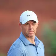 Rory McIlroy Battles Tough Conditions in DP World Championship Pursuit