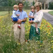 Royal Gardener's Secret Banana Peel Trick That Keeps Windsor Castle Gardens Blooming