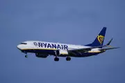Ryanair Slashes Summer Fares as Boeing Delays Ground Growth Plans