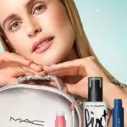 Score £92 of MAC Makeup for £39 in Boots' Christmas Deal