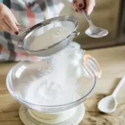 Sieve Cleaning Hack Divides Internet: Spoon vs Hand Method Debate