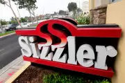 Sizzler's 90s Comeback: Sales Soar 47% Amid Nostalgia Boom