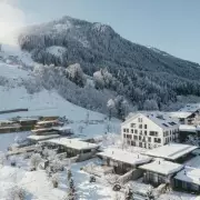 Skiing First-Timer's Alpine Adventure: From Novice to Mountain Enthusiast in Austria