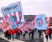 Sunderland's Remarkable Revival: How Le Bris Forged Unbreakable Team Spirit Against All Odds