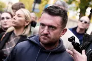 Tommy Robinson Cleared of Terrorism Charges in Landmark Court Ruling