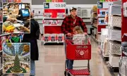 US Consumer Confidence Plummets to 88.7, Lowest Since Trump Tariff Crisis