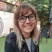 Woman's £100 Vinted Christmas: Sustainable Gifts & Big Savings