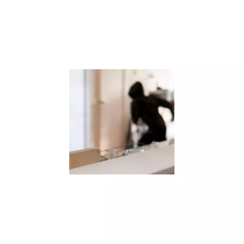 3 Festive Mistakes That Tell Burglars Your UK Home Is Empty