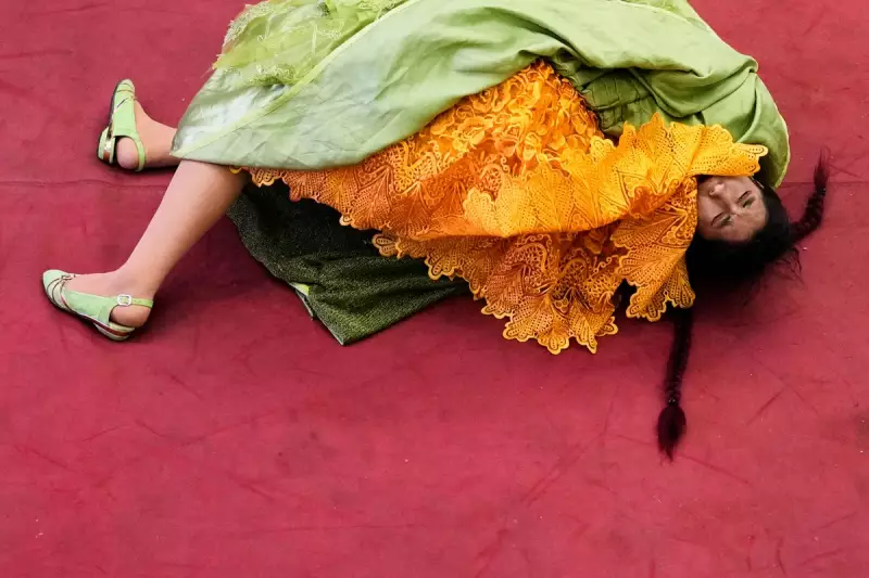 Bolivian 'Cholitas' Scale Peaks in Pollera Skirts, Defying Stereotypes