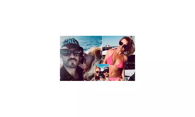 Britney Spears' Cabo Holiday: Mystery Man & Bikini Mishaps