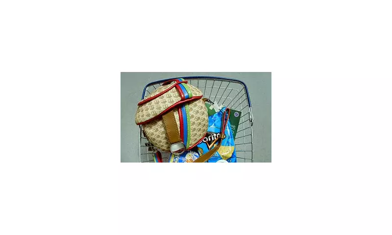 BuzzBallz Sells Out £3.99 Designer Handbags in 40 Seconds