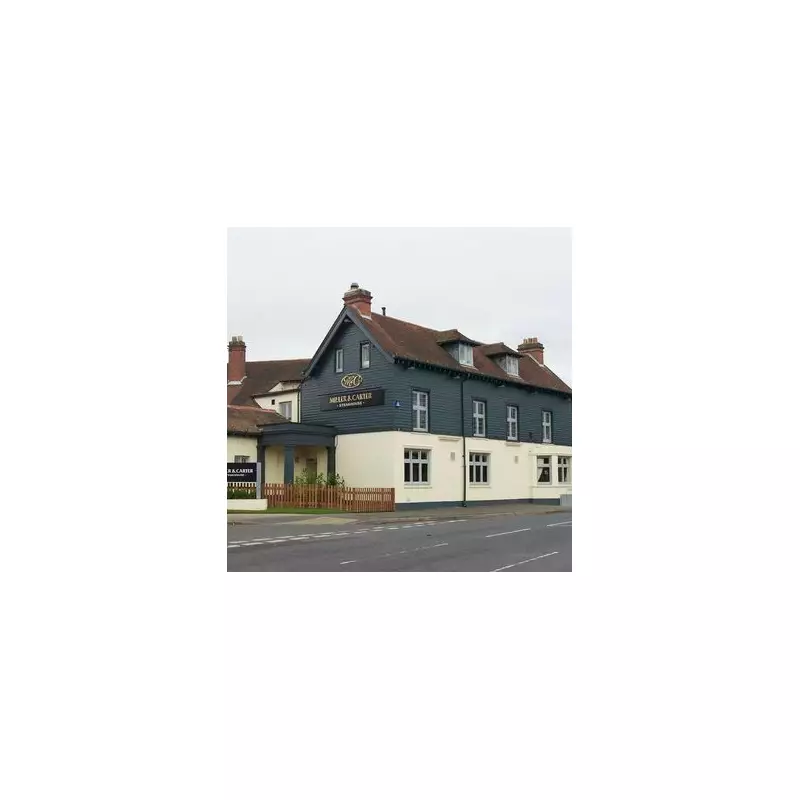 Christmas Chaos: £1,300 Dinner Ruined as Restaurant Shuts Without Warning