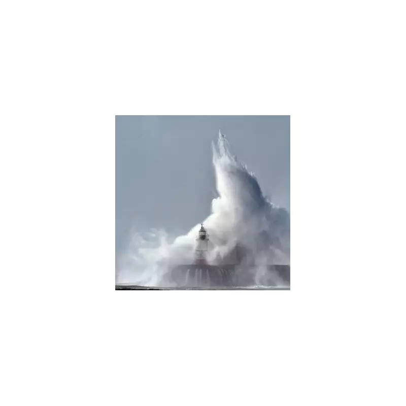 Christmas Day Wind Warning: Met Office Issues 20-Hour Alert for 26 Areas